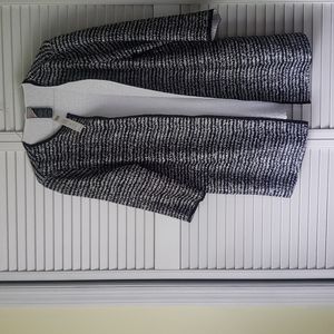 Chicos Travelers crushed jacket black and white Chicos size 2, US size 12/14